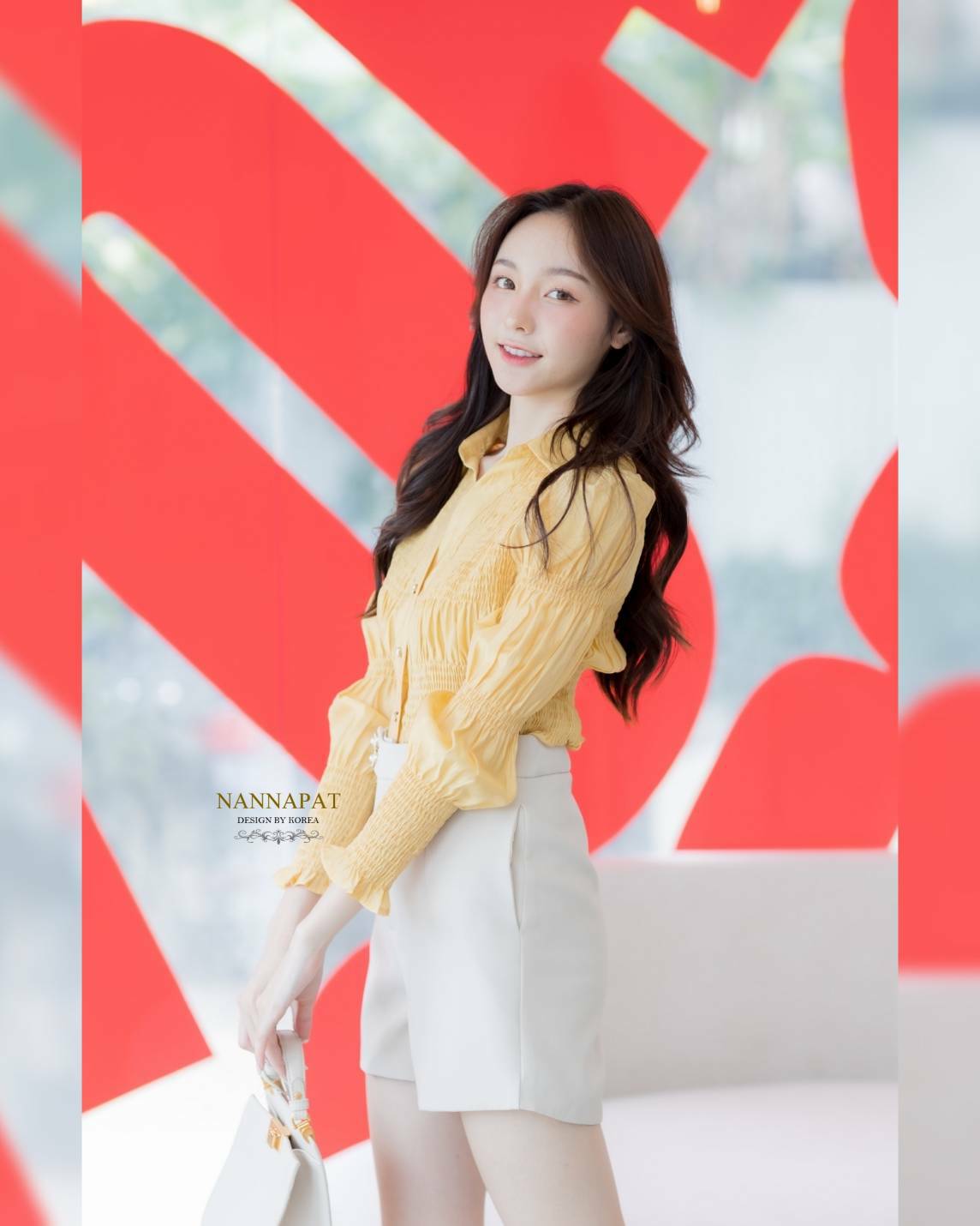 เสื้อกระดุมหน้า ช่วงตัวเป็นสม็อค