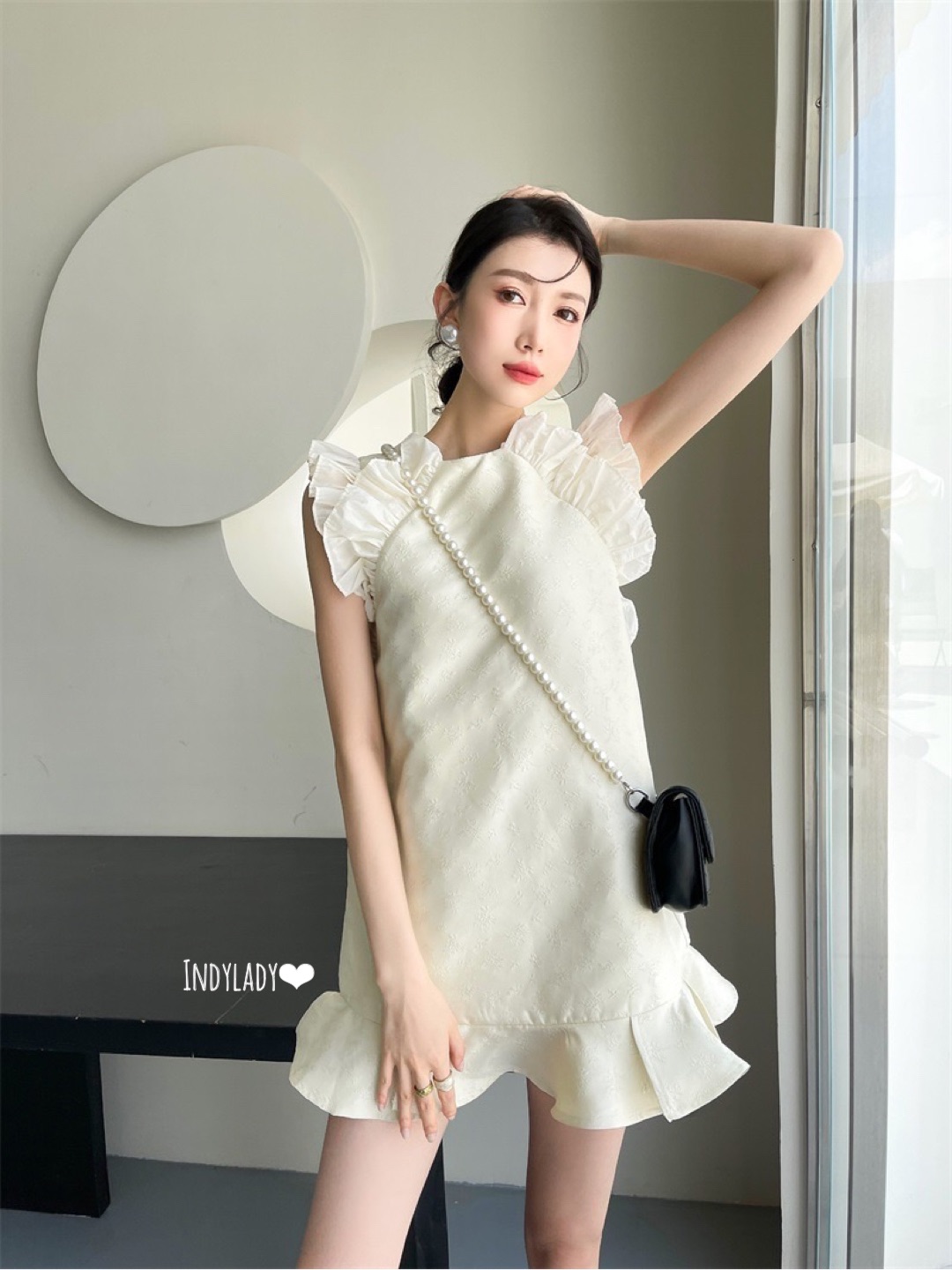 Dress แขนกุด สีครีมสวย