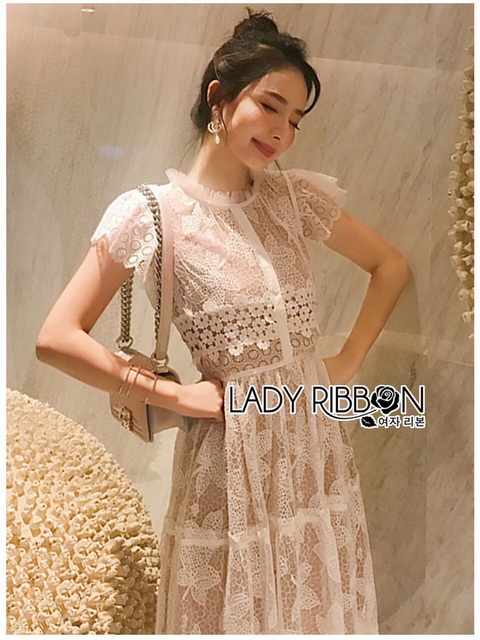 เดรสผ้าลูกไม้ทอลายใบเมเปิ้ล