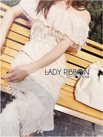 จัมป์สูทผ้าชีฟองตกแต่งลูกไม้ทรงเปิดไหล่