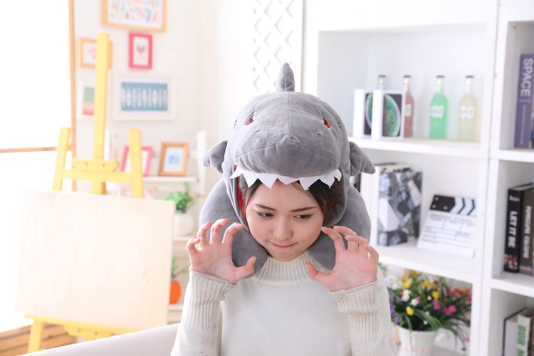 หมวกฉลาม รุ่นหมอนรองคอ