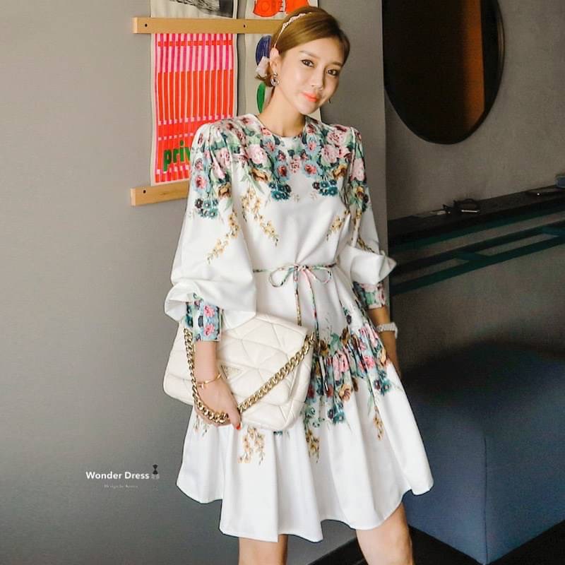 เดรสทรงสวยสวมใส่สะบาย