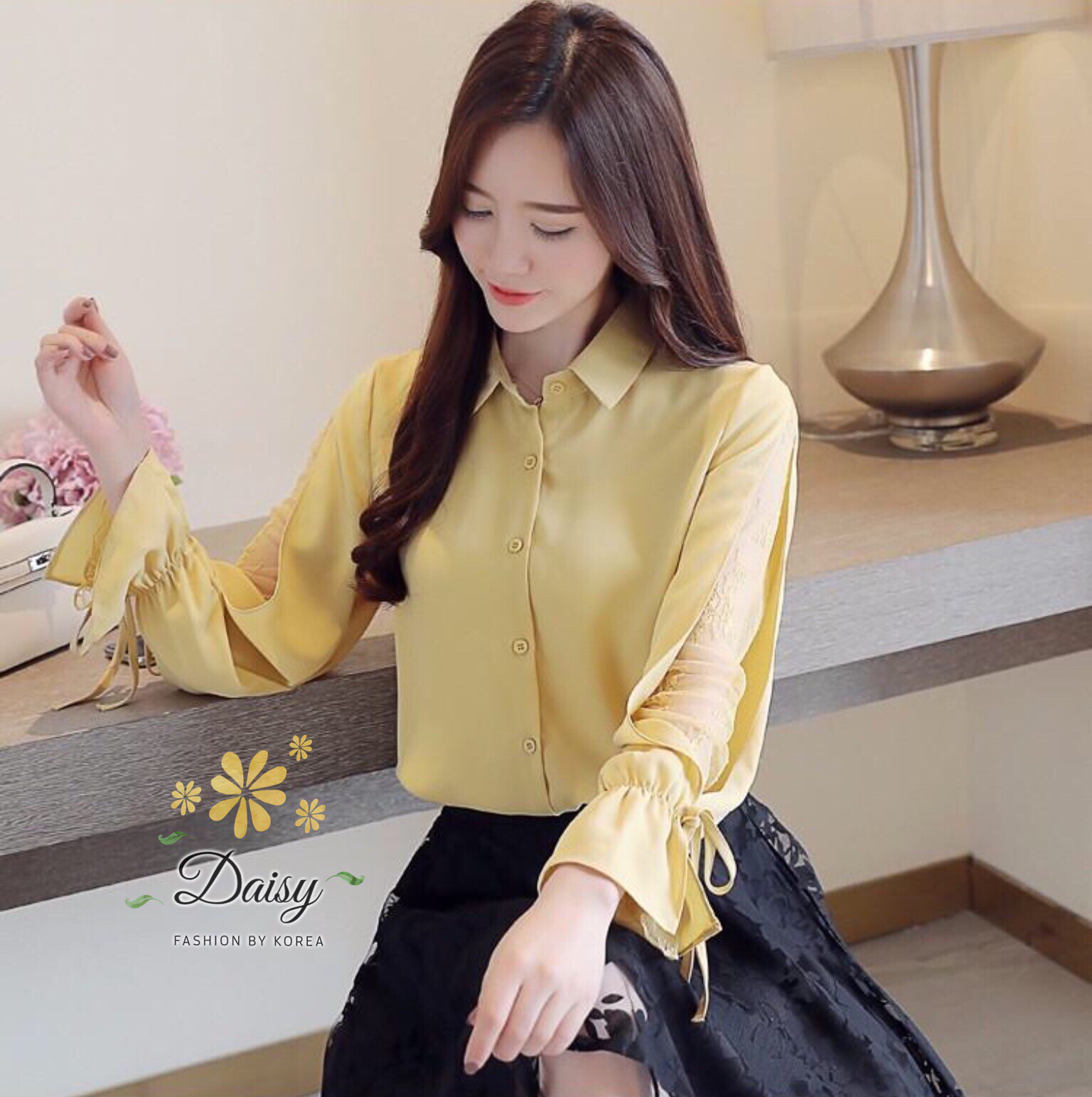 เสื้อเชิ้ตแขนยาว ดีเทลแต่งผ้าลูกไม้