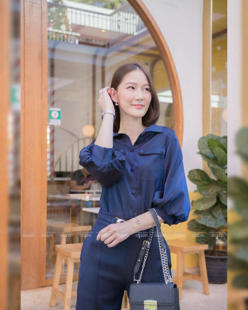 เสื้อคอปกกระดุมหน้า มีกระเป๋า