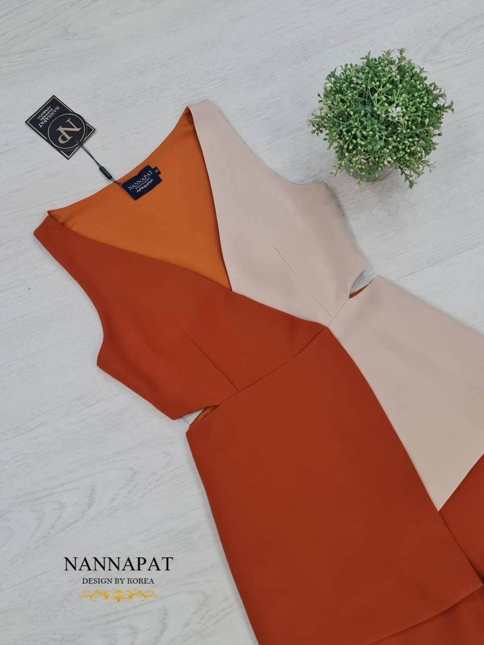 เสื้อทูโทน กระดุมหน้า