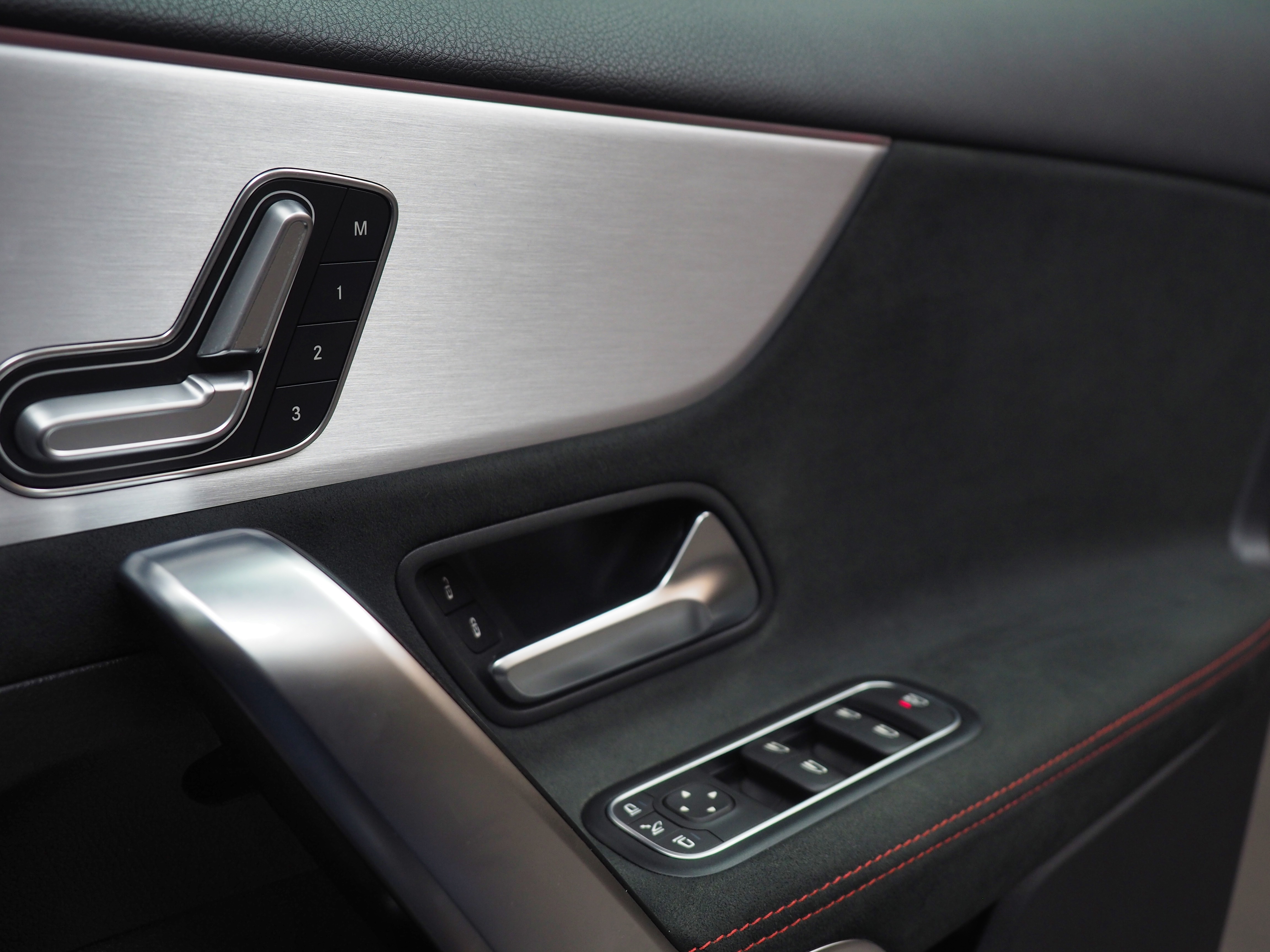 จองแล้ว A200 AMG Dynamic W177