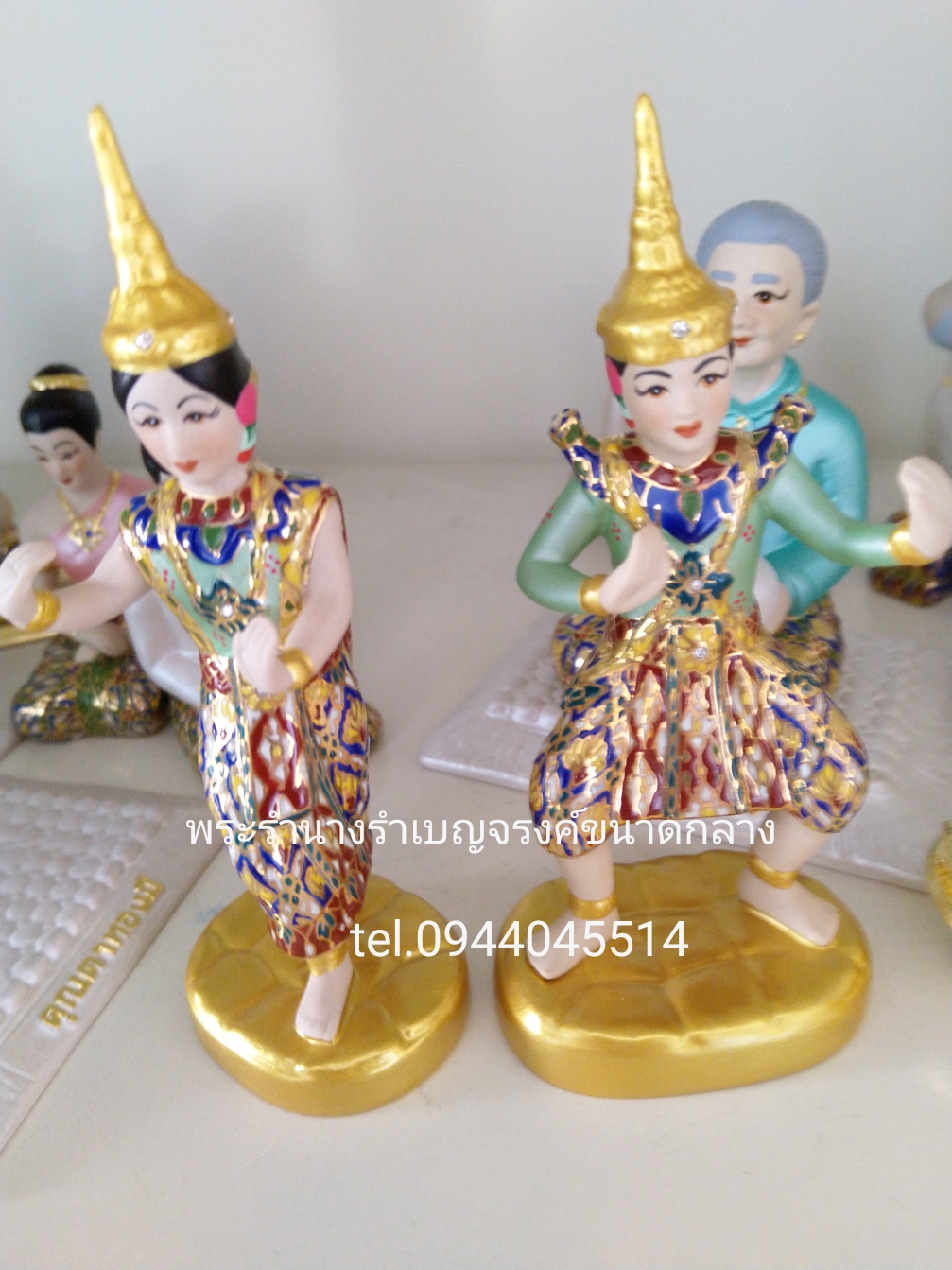 ตุ๊กตาละครรำคู่ละ