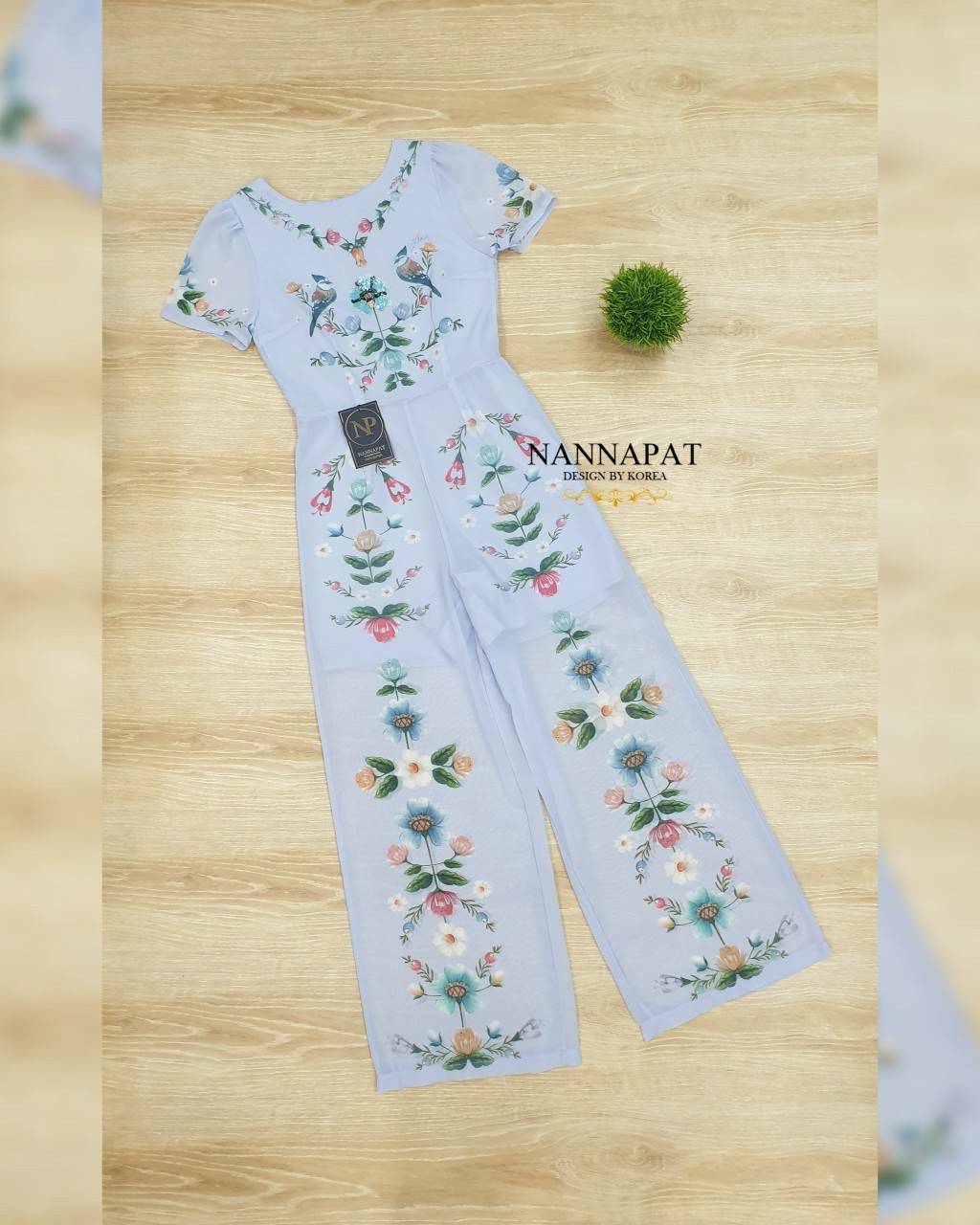 จั้มสูทงานซิปหลัง งานลวดลายคมชัด