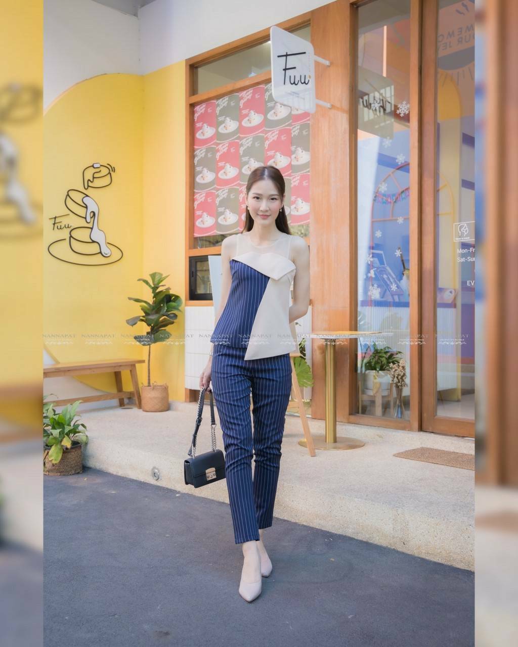 เสื้อเกาะอก เราเอามาใส่ผ้าซีทรู