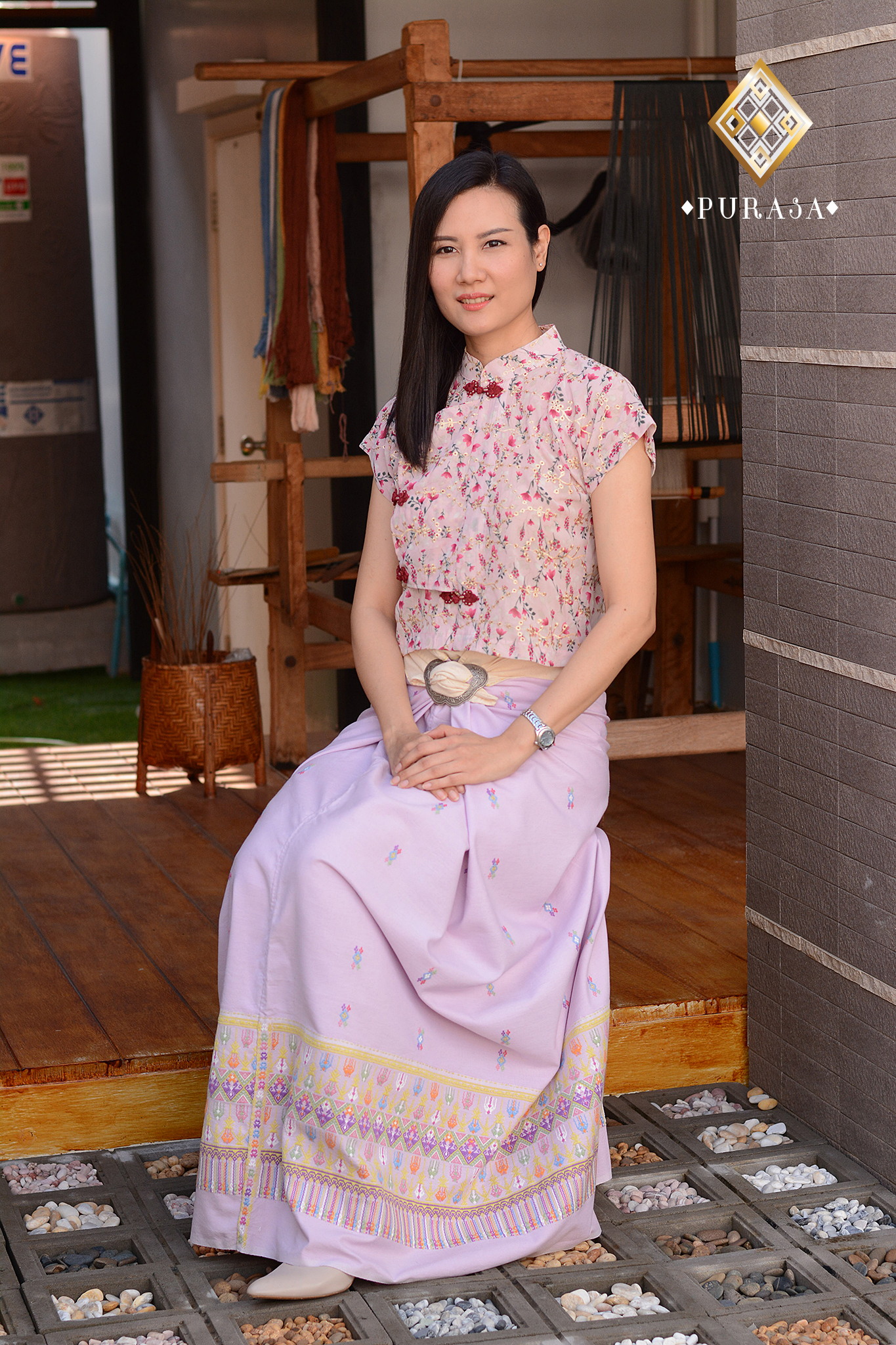 ผ้าซิ่นตีนจก