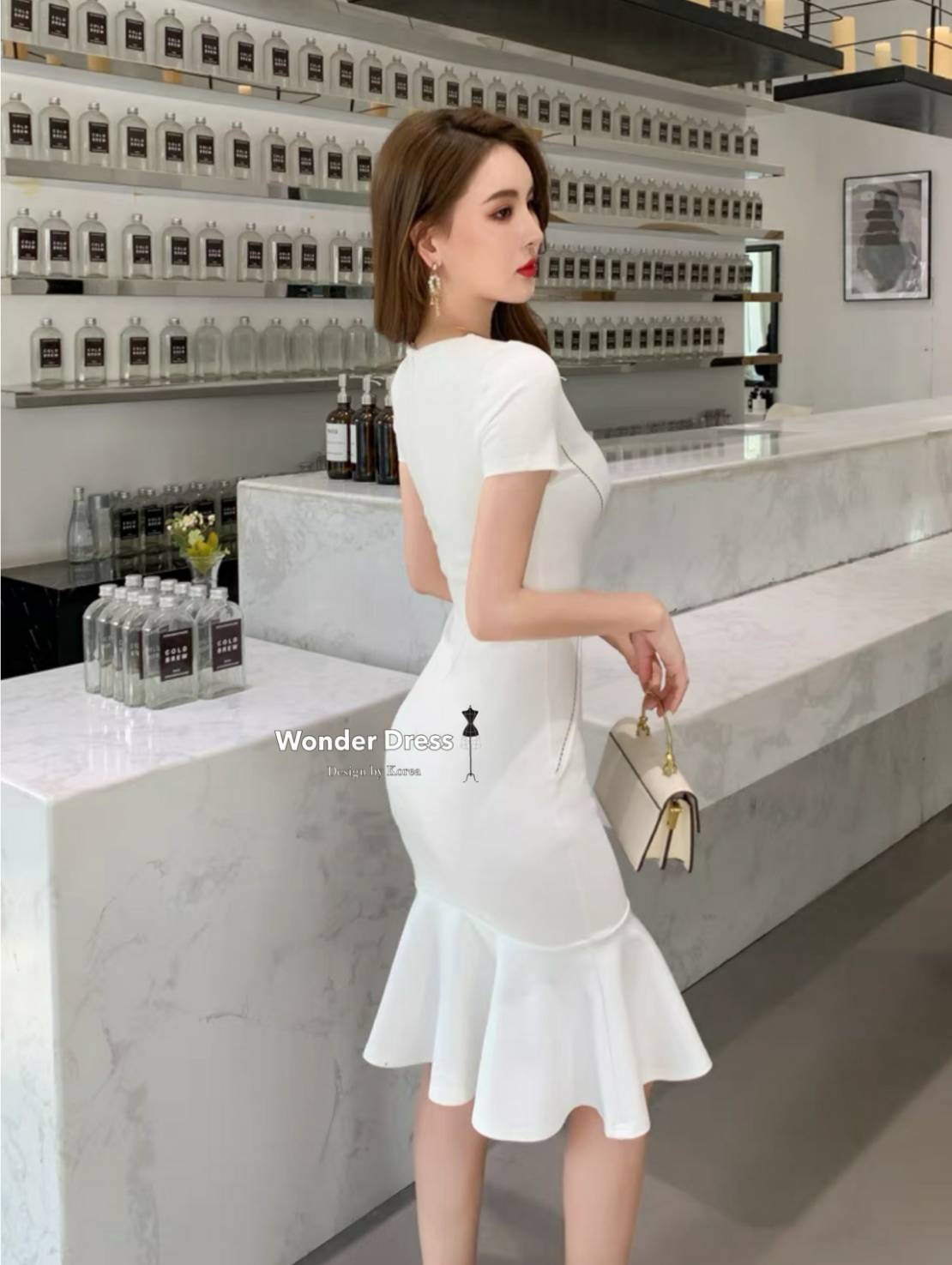 เดรสผ้ายืดเนื้อดีโทนสีพื้นขาวดำ