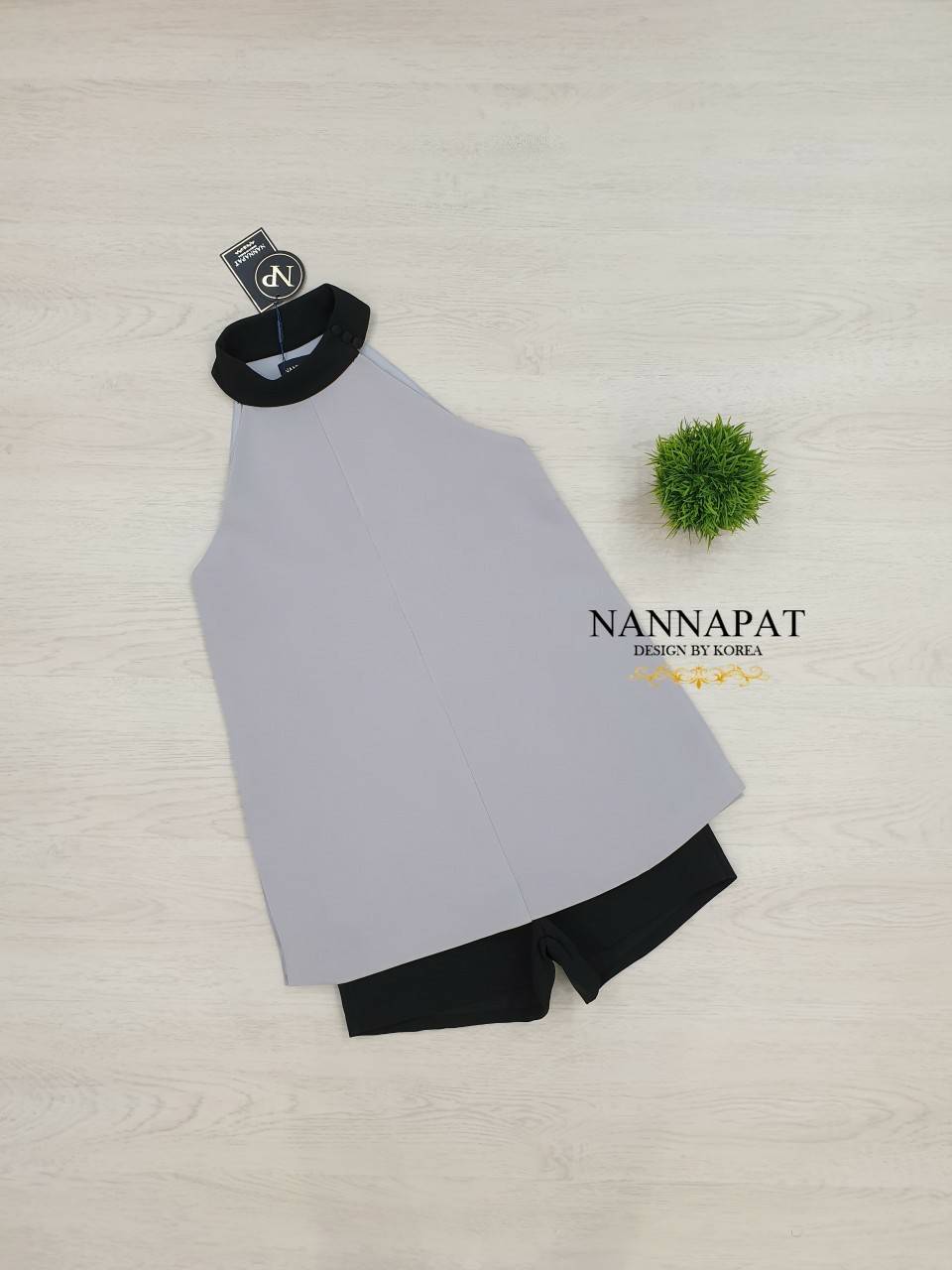 เดรสกระดุมคอแบบสวม