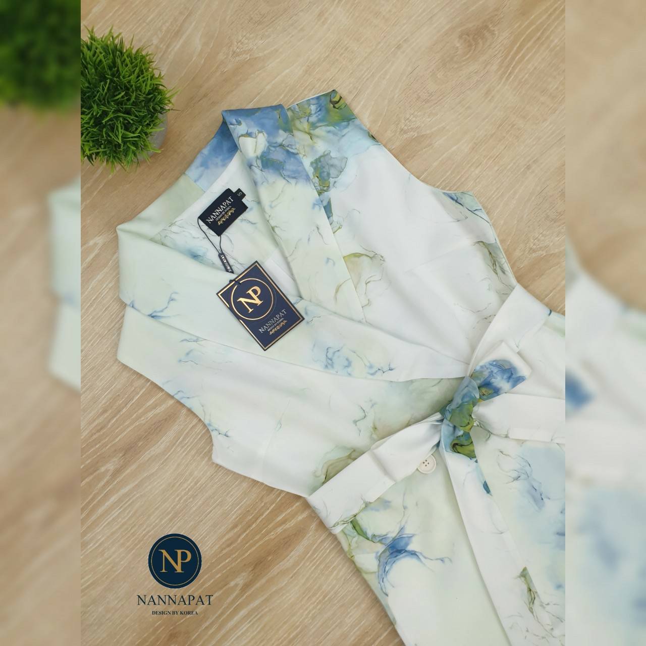 เซทเล่นสีลายน้ำสวยงาม