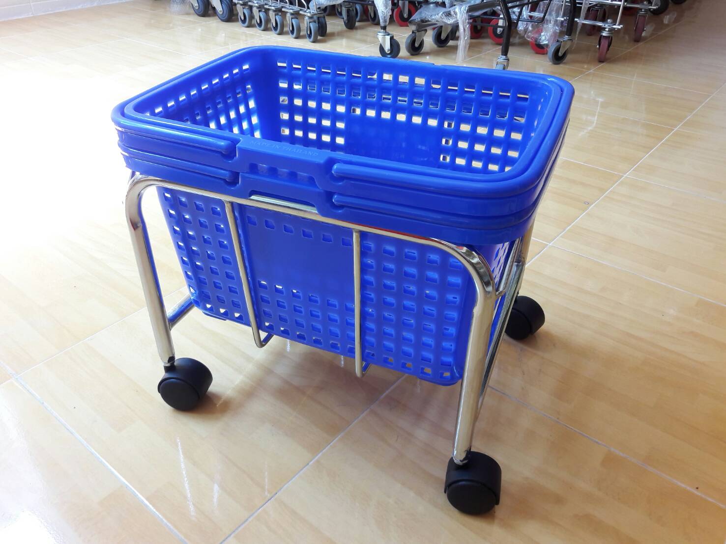 ที่วางตะกร้าชุบโครเมียม