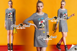 SS10010916 Seoul Secret Say's... Looney Looney Print Chill Dress Material : เดรสผ้ายืดน่ารักๆ ใส่สบายๆ