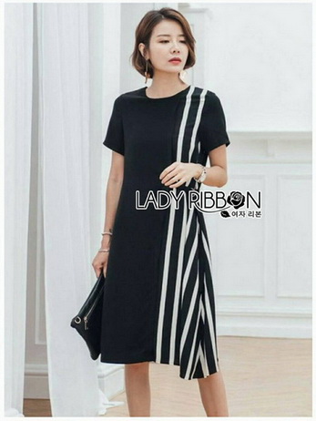 Lady Ribbon Black Dress เดรสสีดำลายทาง