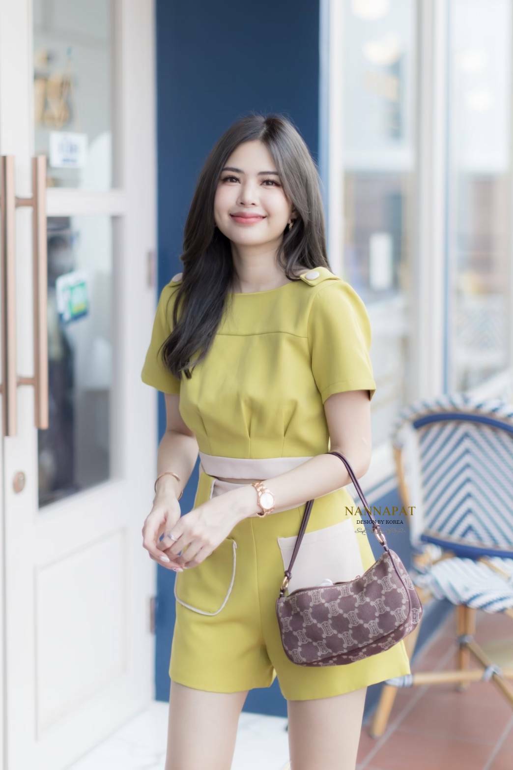 เสื้อซิปหลัง ดีไซส์เก๋