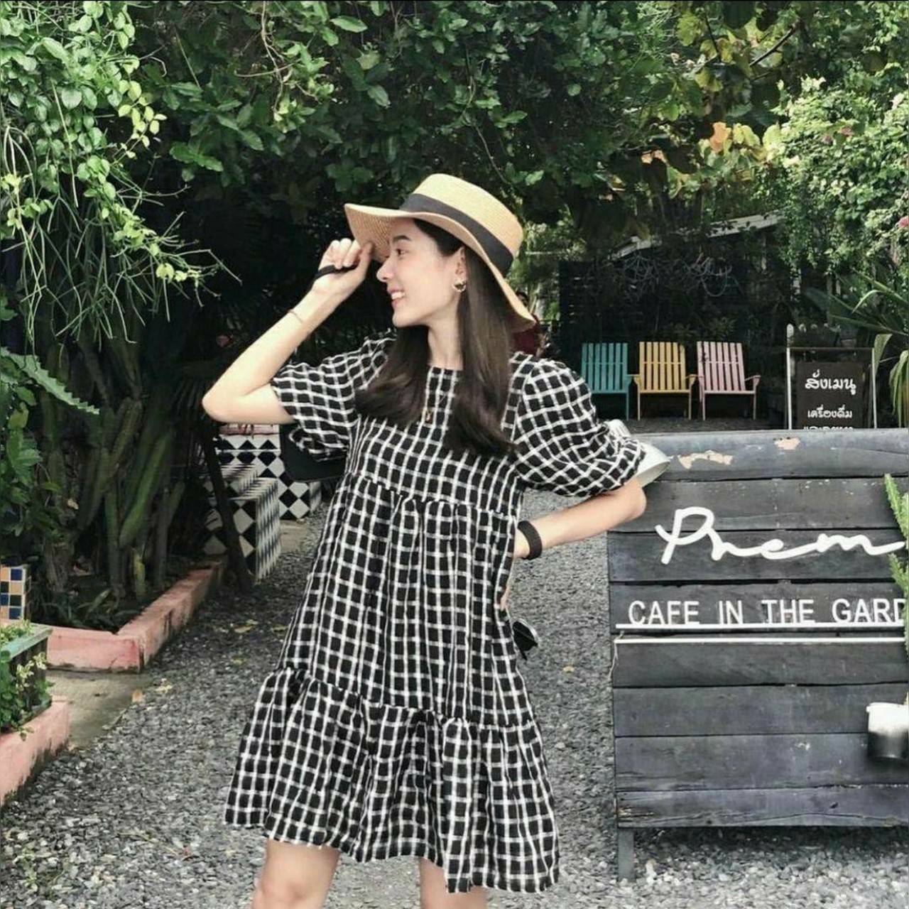 เดรสลายซิปหลัง