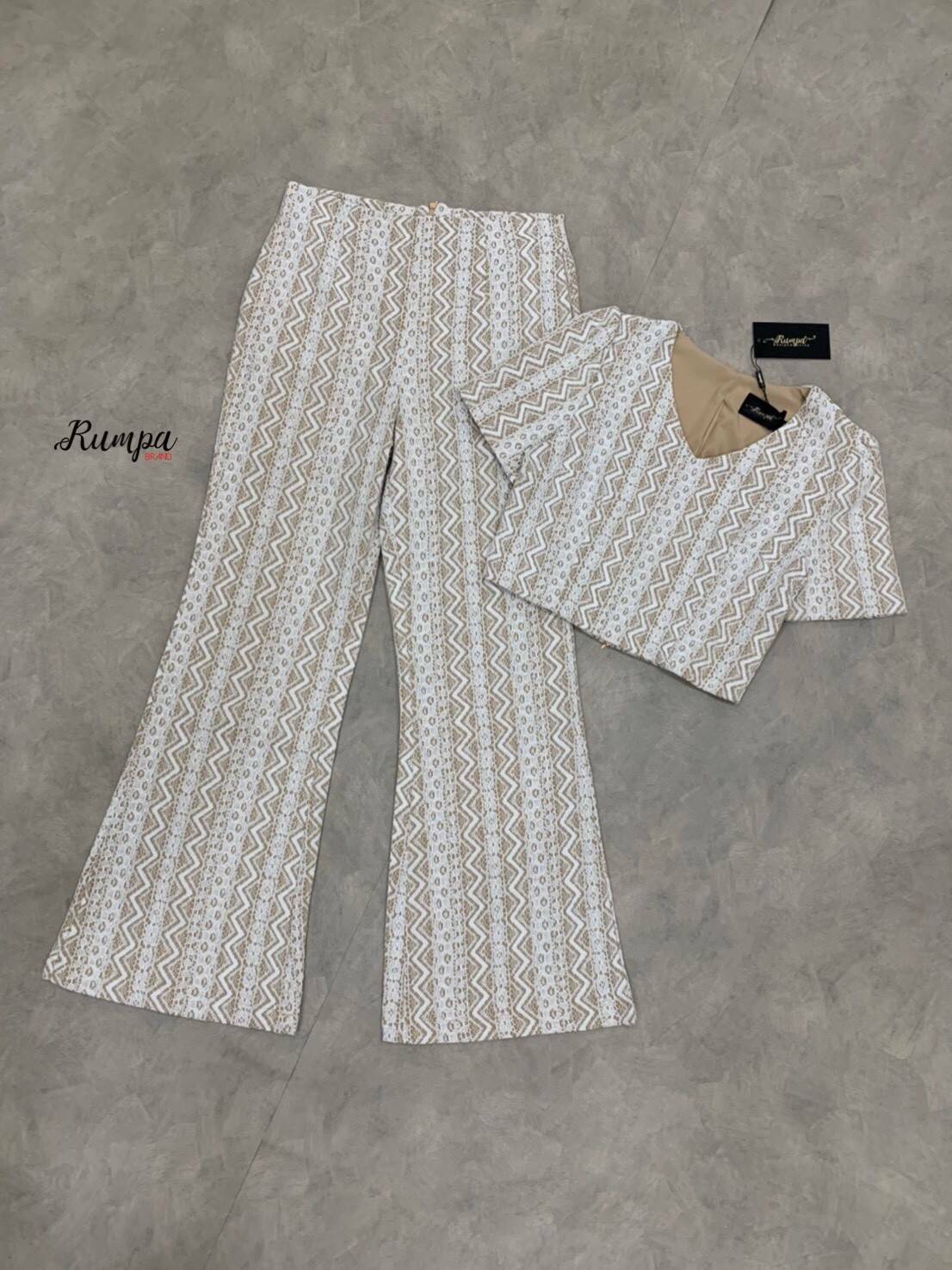 เซทครอปแขนสั้นลายลูกไม้