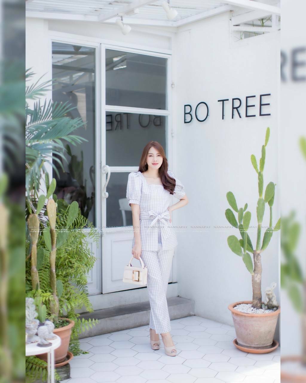 เสื้อซิปหลัง แต่งซิปหน้า