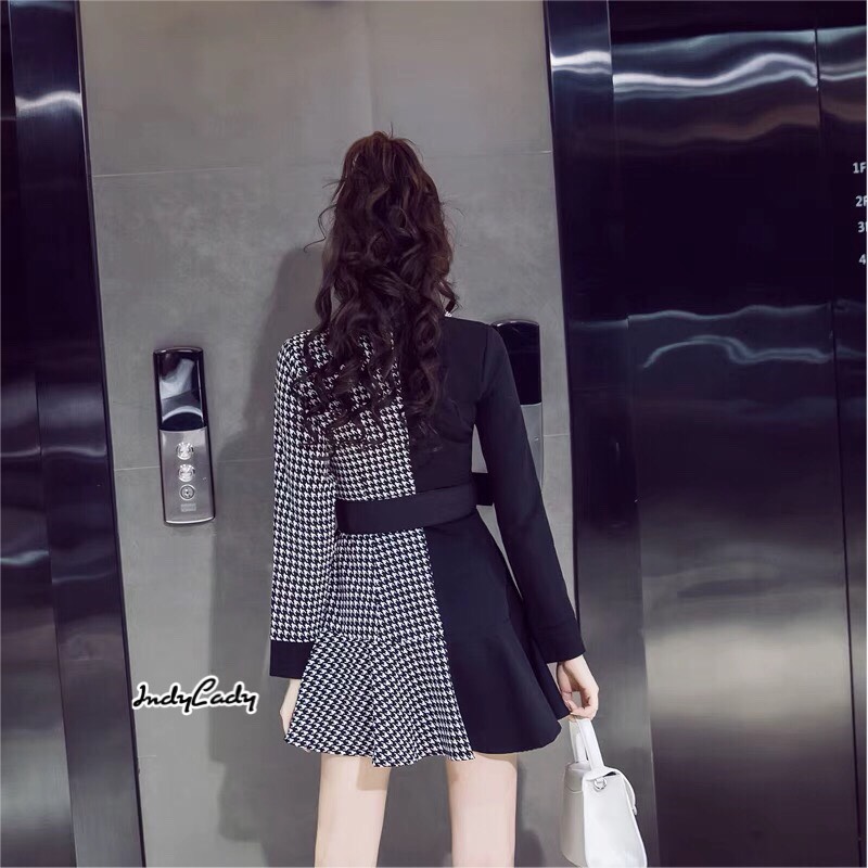 Dress เดรสสั้น แขนยาว คอปก