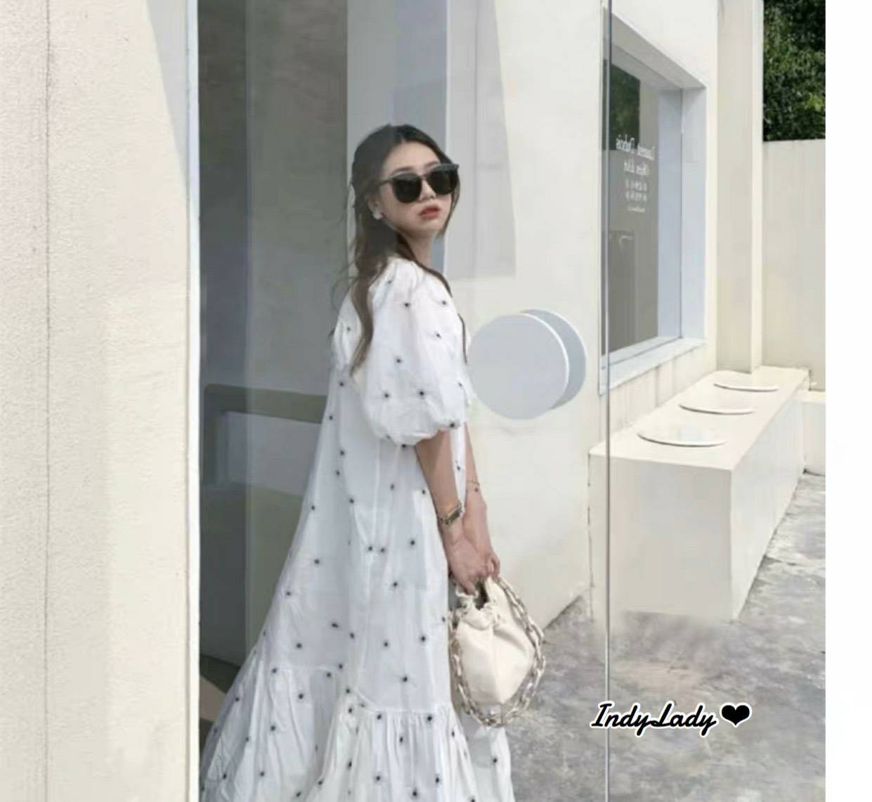 Dress แขนสั้นพองกระดุมหน้า