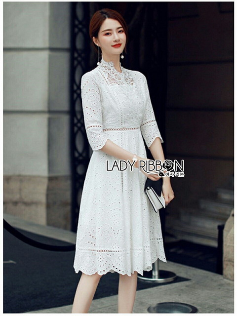 เดรสผ้าคอตตอนปักและฉลุลาย