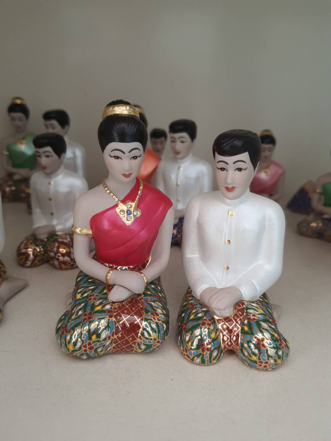 ตุีกตาบ่าวรับใช้บริวารชายหญิง