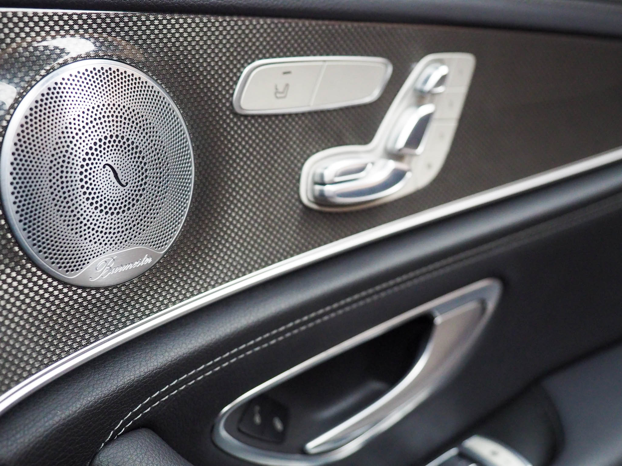 จองแล้ว E350e AMG Plug in Hybrid W213