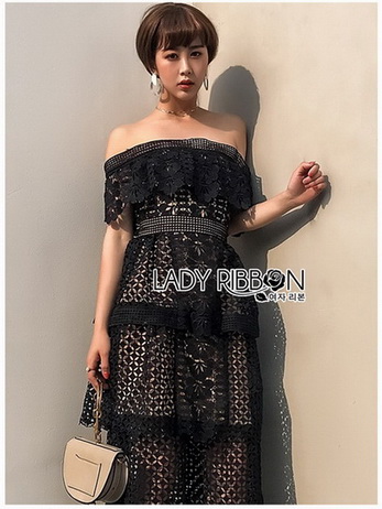 Layered Lace Dress เดรสผ้าลูกไม้สีน้ำเงิน