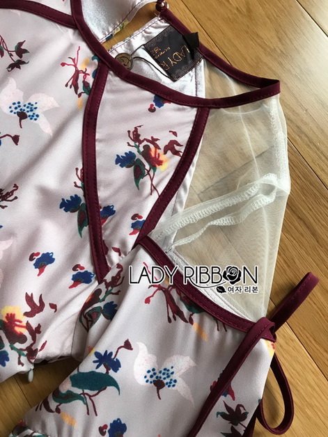 เดรสผ้าเครปพิมพ์ลายดอกไม้ตกแต่งริบบิ้น