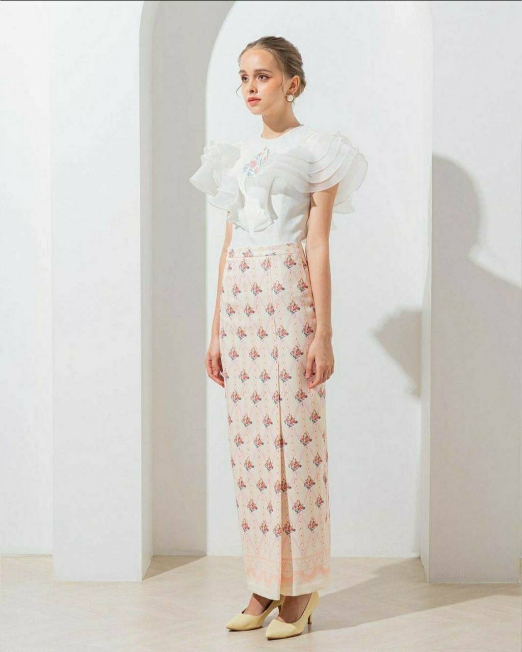 ชุดไทยสไตล์โมเดิ้ลประยุกค์