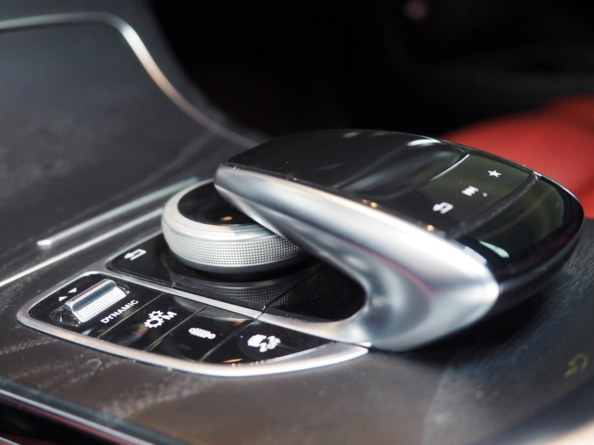 จองแล้ว GLC43 AMG Coupe 4Matic W253