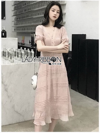 เดรสสีชมพูแขนสั้นจับสม็อคตกแต่งระบาย