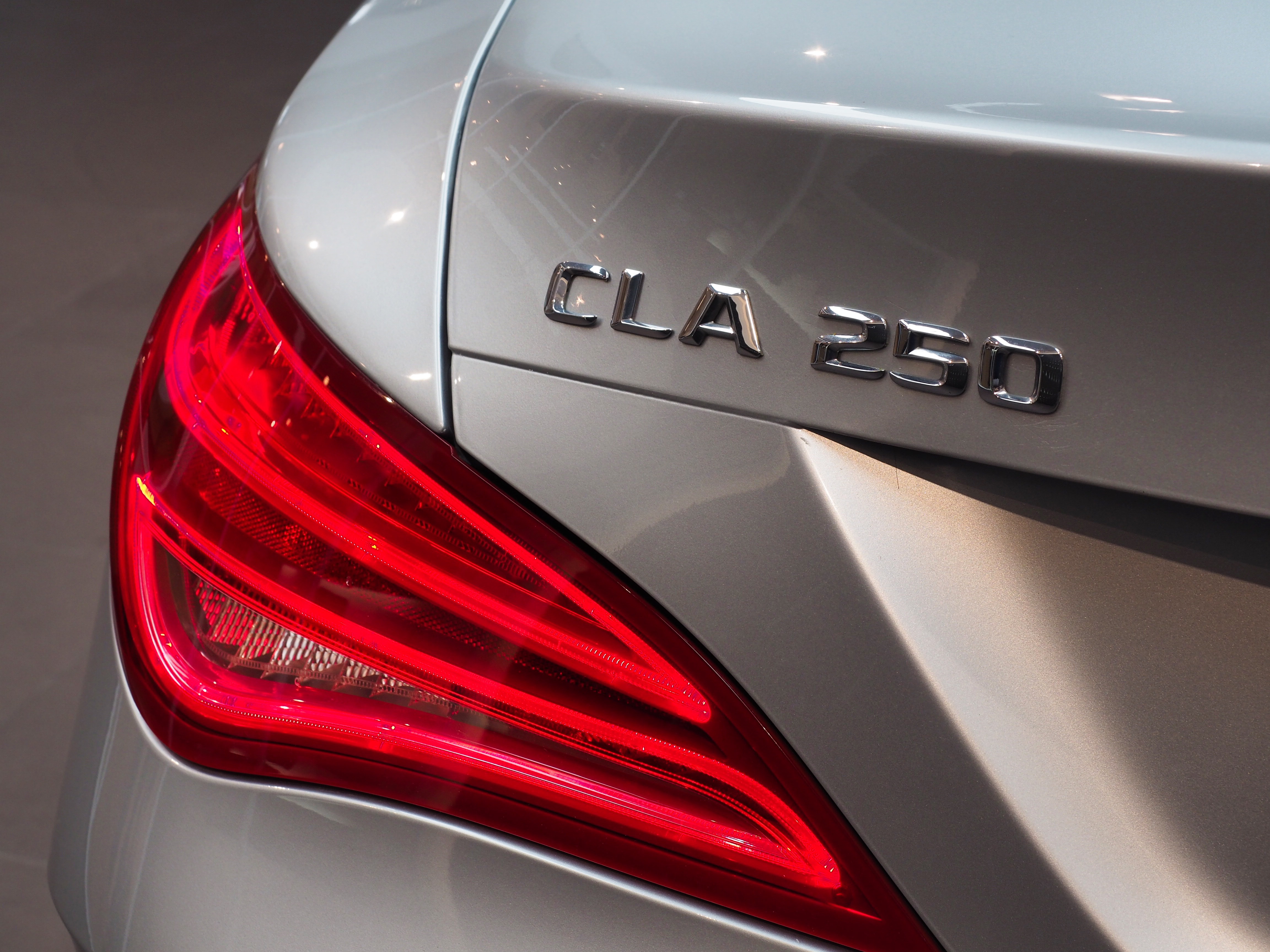 จองแล้ว CLA250 AMG W117