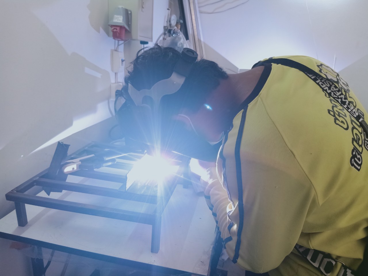 อบรมการเชื่อมอาร์กอนTIG(เบื้องต้น)