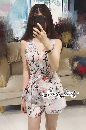จั้ม Suit ขาสั้นโทนสีพาสเทลสไตล์วินเทจ