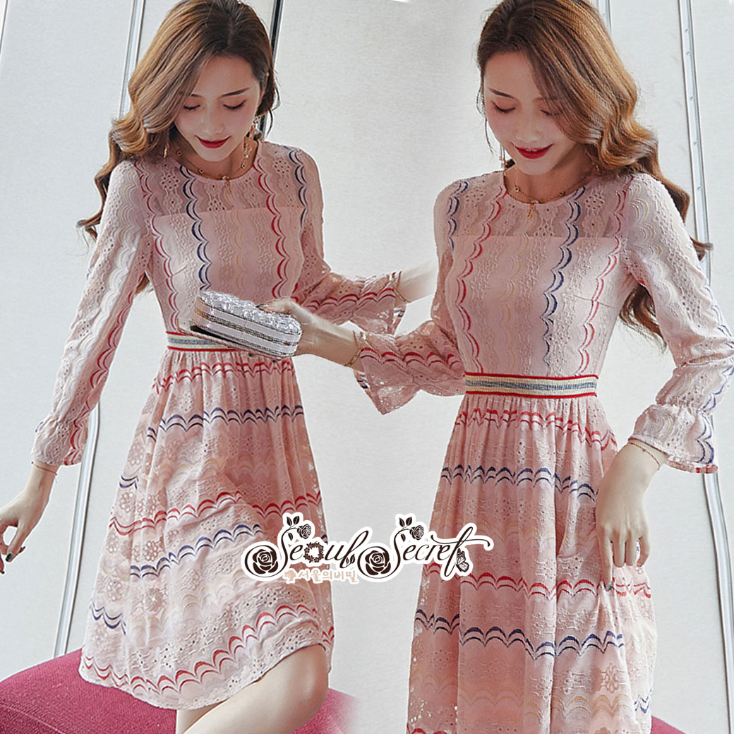เดรสลุคสาว Fashionista เป็นเดรสแขนยาว