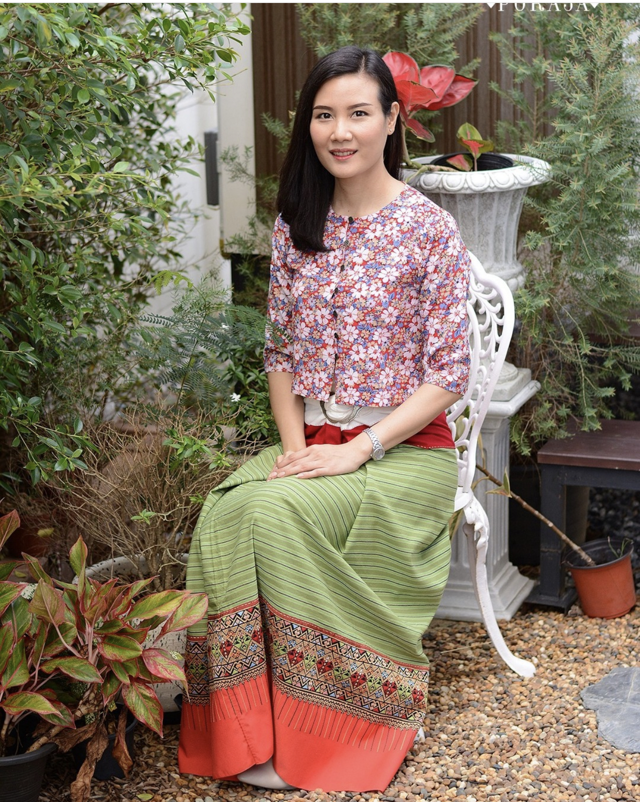 เสื้อลายดอก