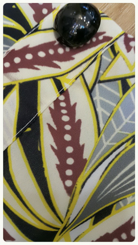 เสื้อกางเกงเกาหลีผ้าเนื้อดีพิมพ์ลายใบไม้