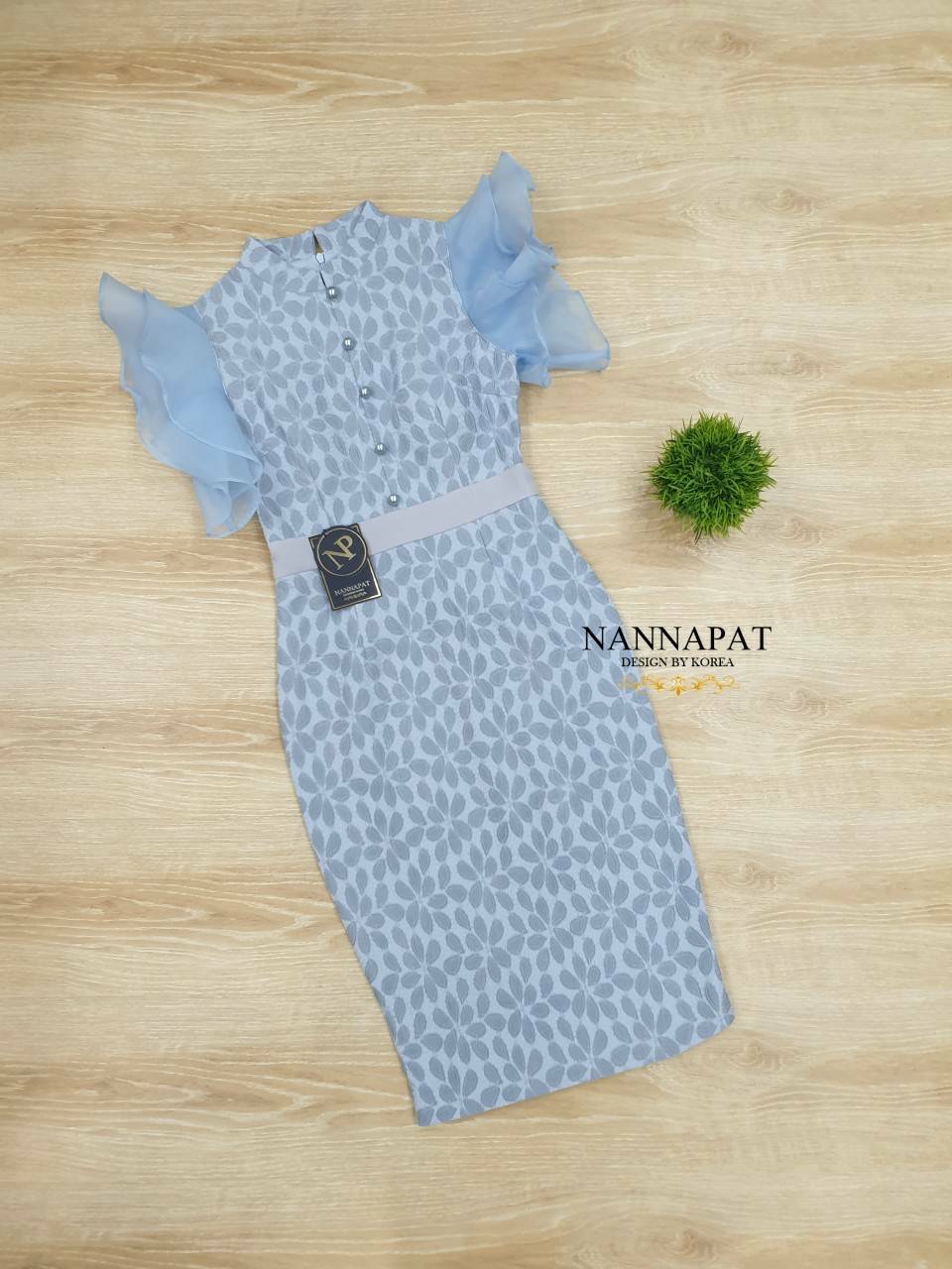 เดรสงานซิปหลังระบายแขน