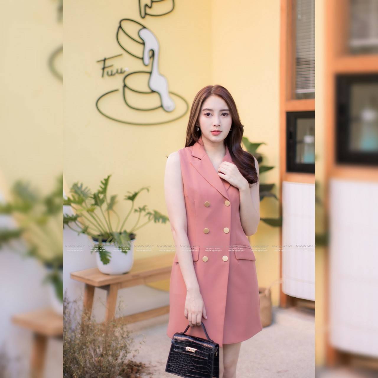 เดรสสูทผ้าสูทกระดุมหน้า