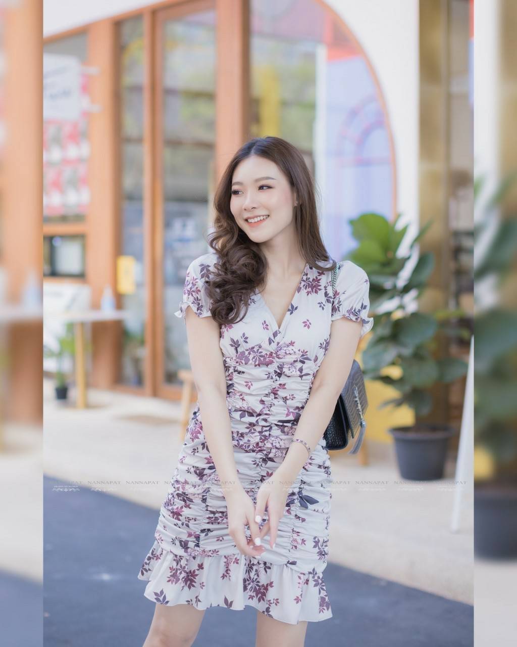 ชุดเดรสงานซิปหลัง เข้ารูปเก็บทรงสวย