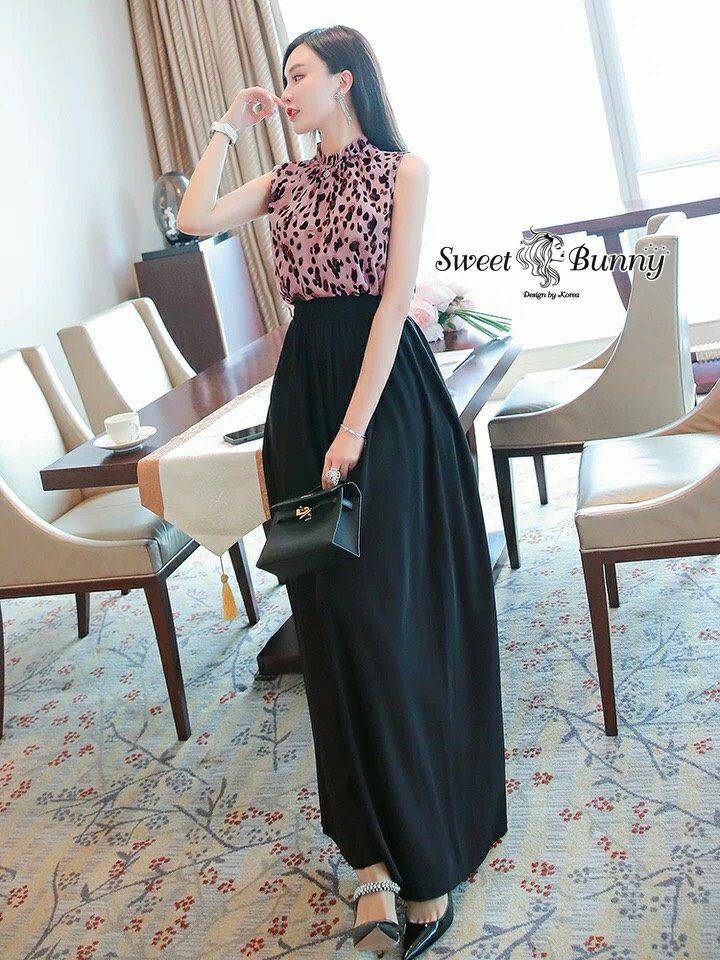 ชุดเซ็ตเสื้อแขนกุดลายเสือ