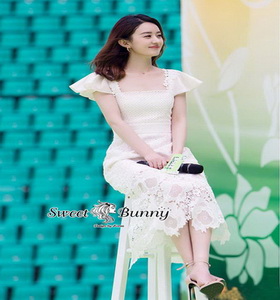 Maxi ผ้าลูกไม้เกาหลีคอเหลี่ยมสีขาว