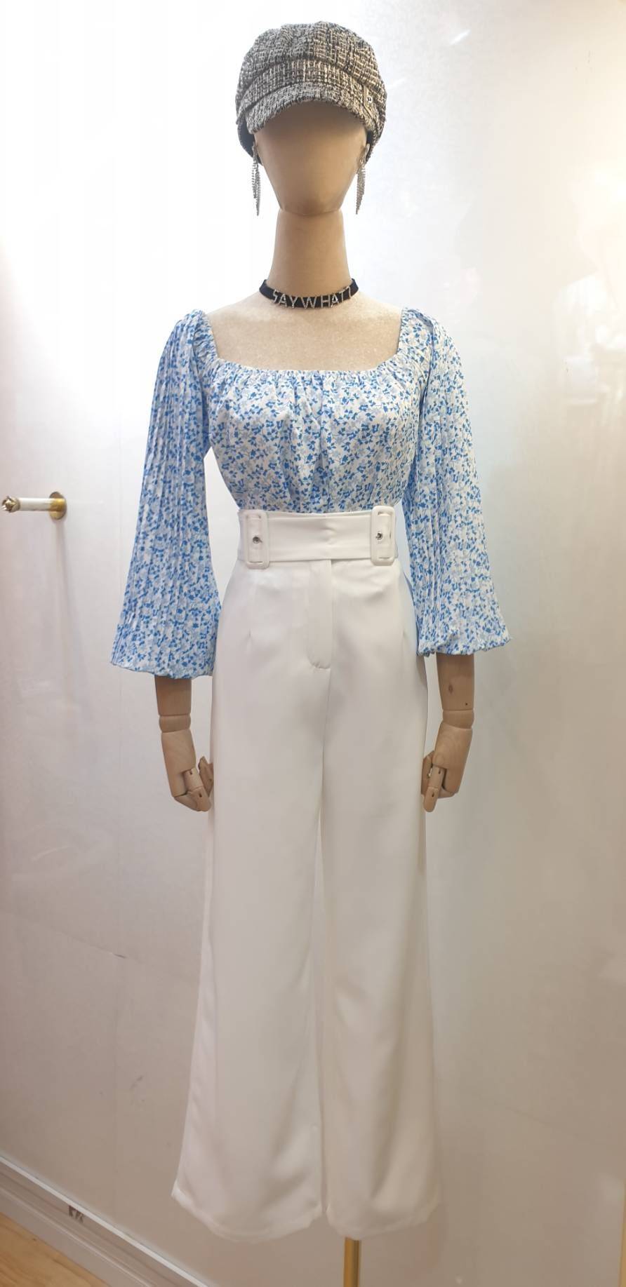 เสื้อแขนพีทกองหน้า-หลังเป็นสม๊อต