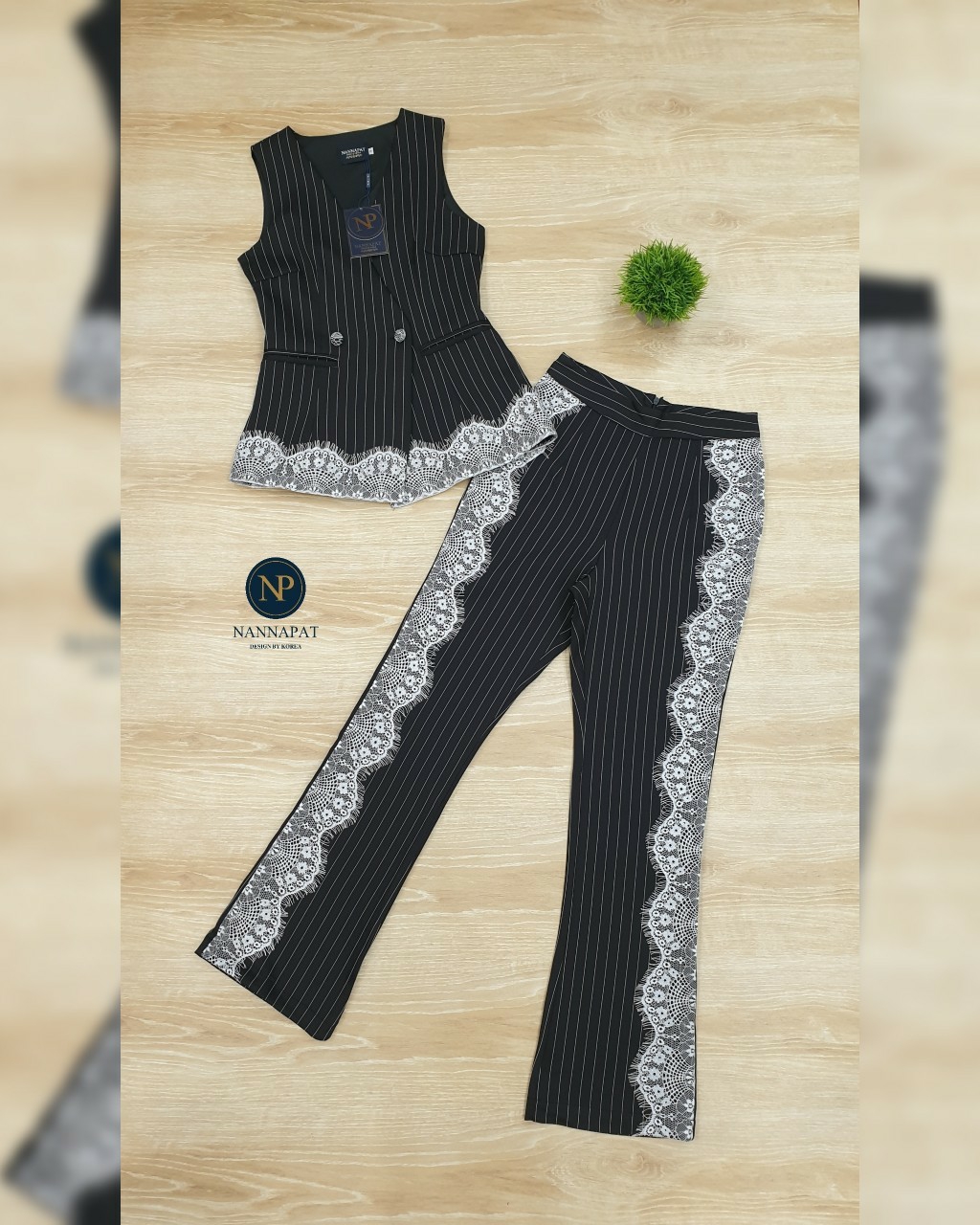 ผ้าลูกไม้เสื้อกระดุมหน้ามีซับใน