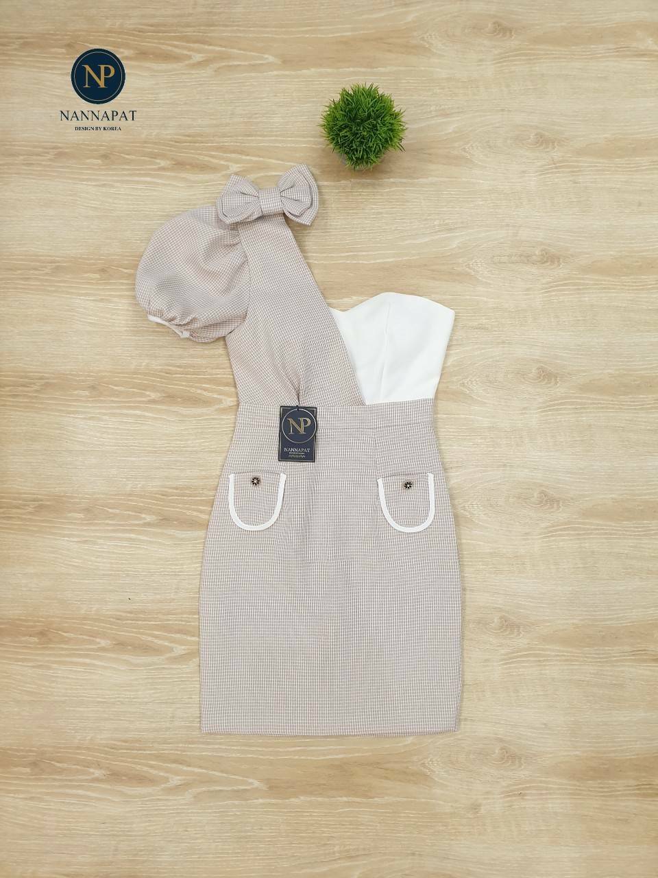 เดรสซับในทั้งตัวหน้าอกมีฟองน้ำ