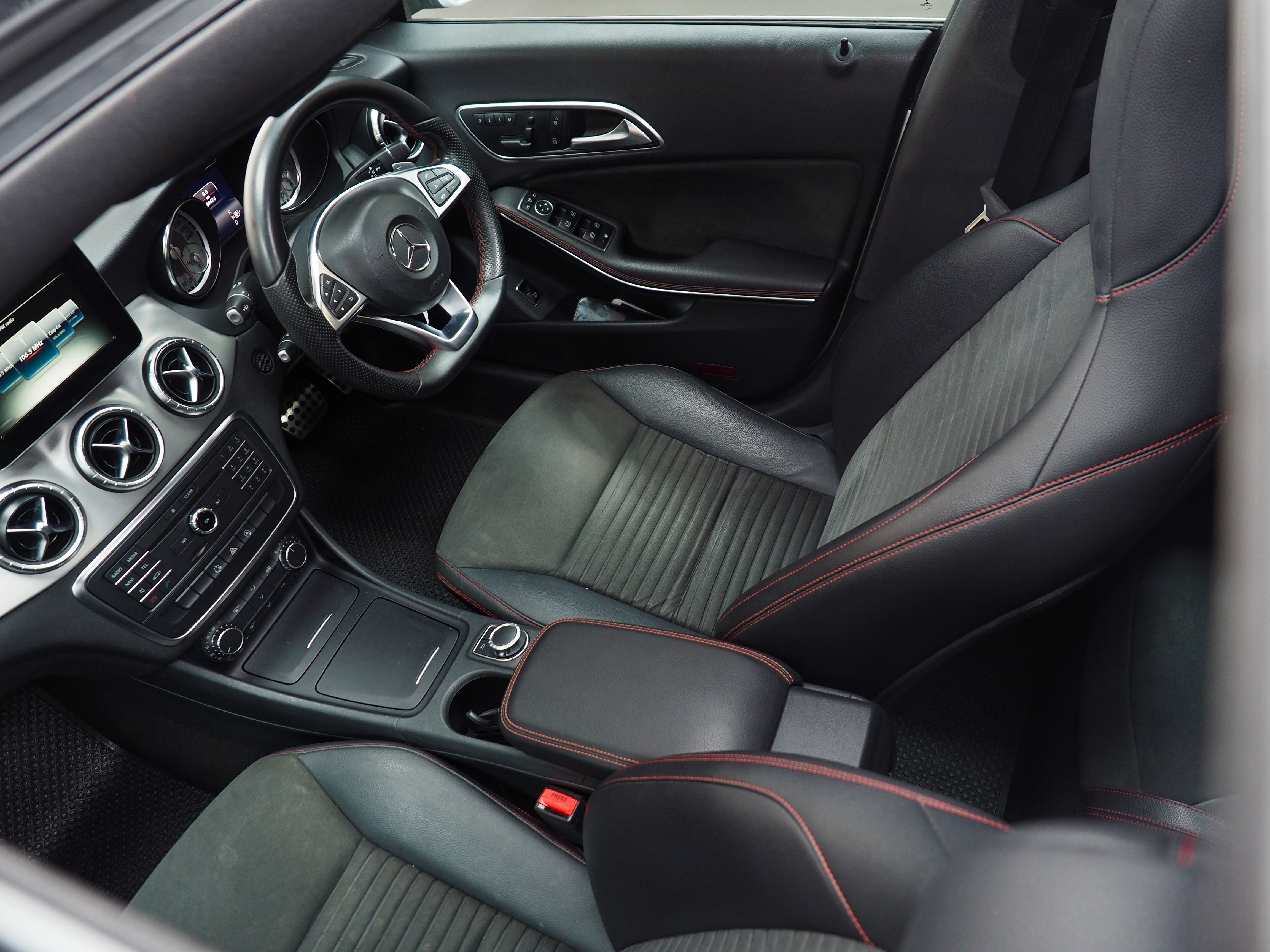 จองแล้ว CLA250 AMG W117