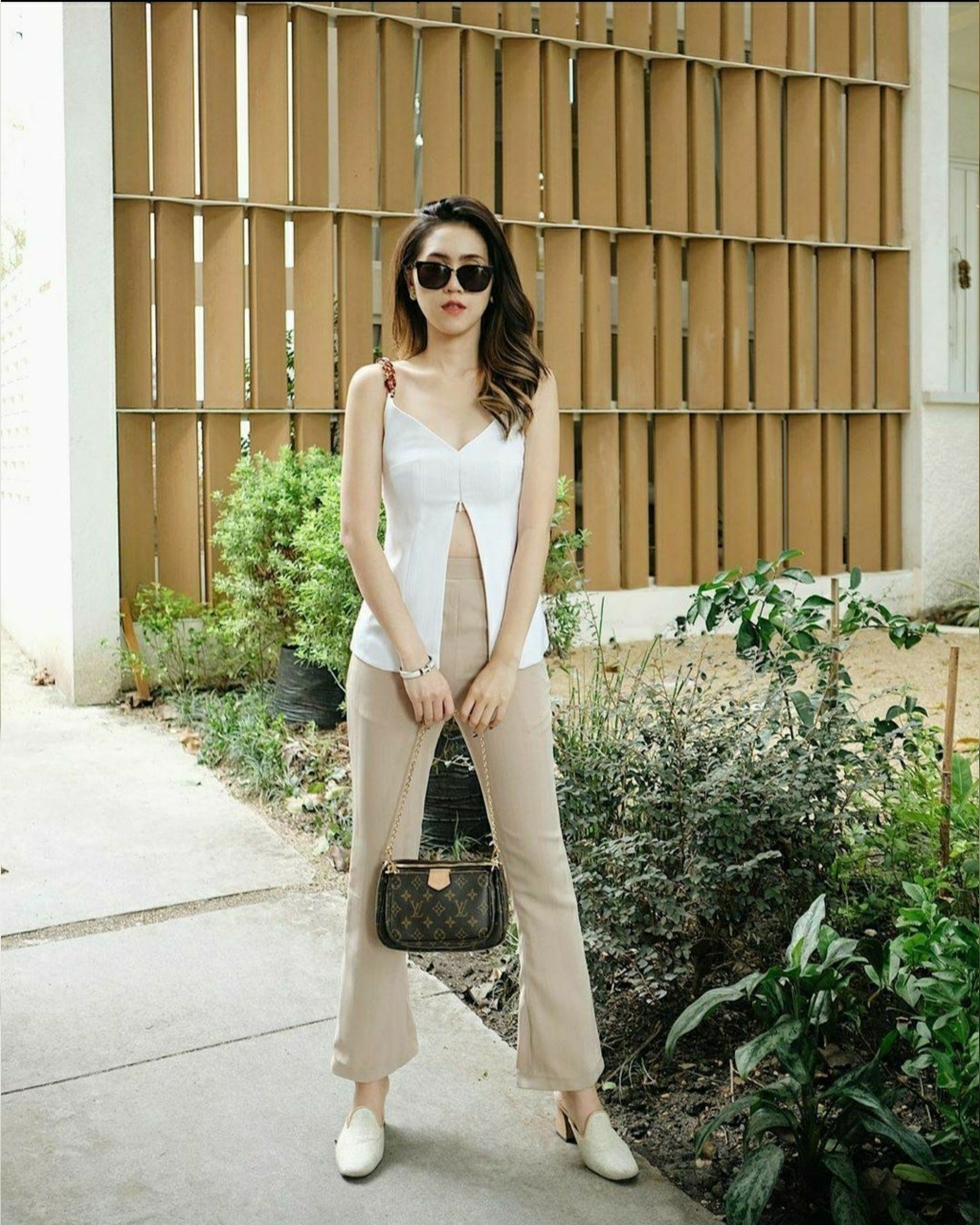 เสื้อซิปหน้ากางเกงทรงสวย